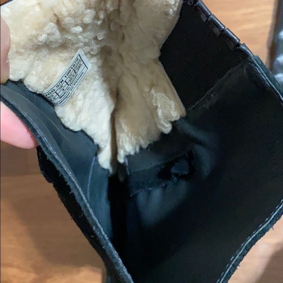 Uggs boots - Picture 4 of 5